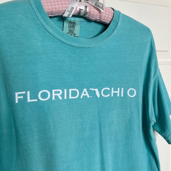 Vintage Florida Chi Omega•University of Florida•T-Shirt-Size M - Picture 6 of 10
